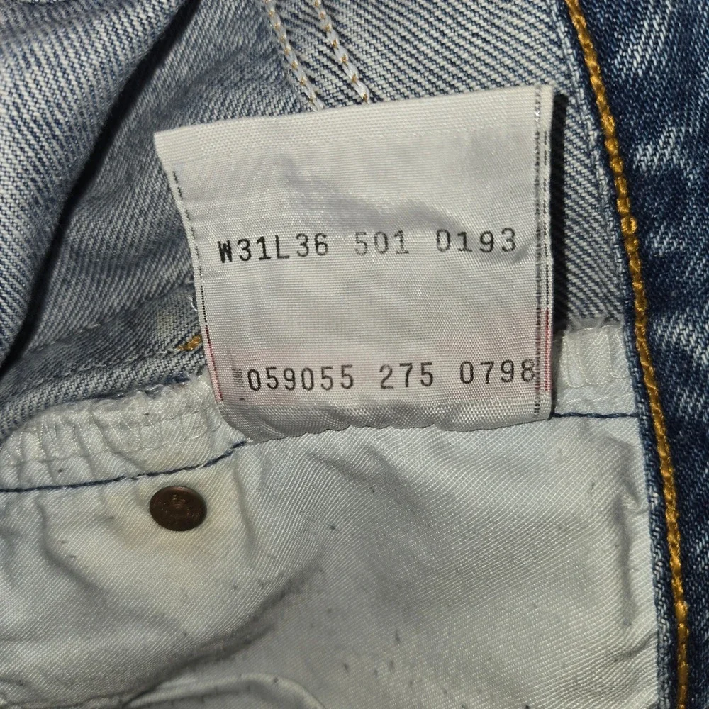Levis 501 Vintage Made in France Blue Denim Straight Leg Jeans Mens 31x36 90s